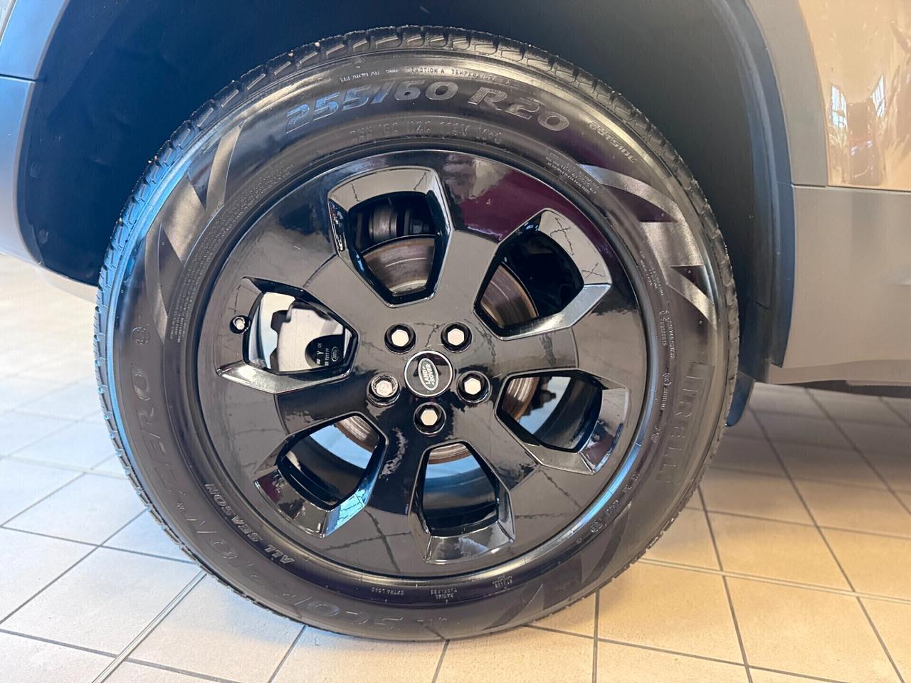 Land Rover Defender 110 2.0 SD4 240CV AWD Auto SE