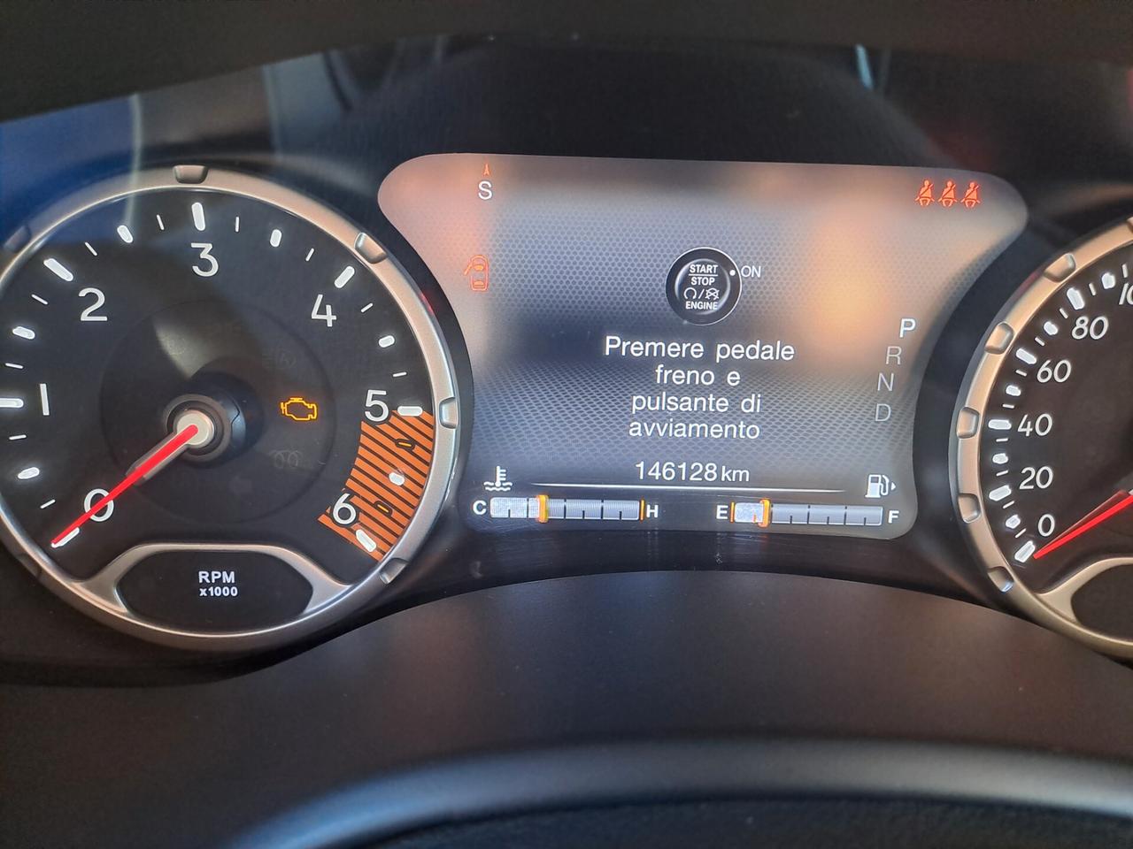 Jeep Renegade 1.6 Mjt 120 CV automatica led