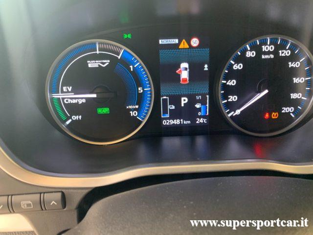 MITSUBISHI Eclipse Cross 2.4 MIVEC 4WD PHEV Instyle SDA Pack 0