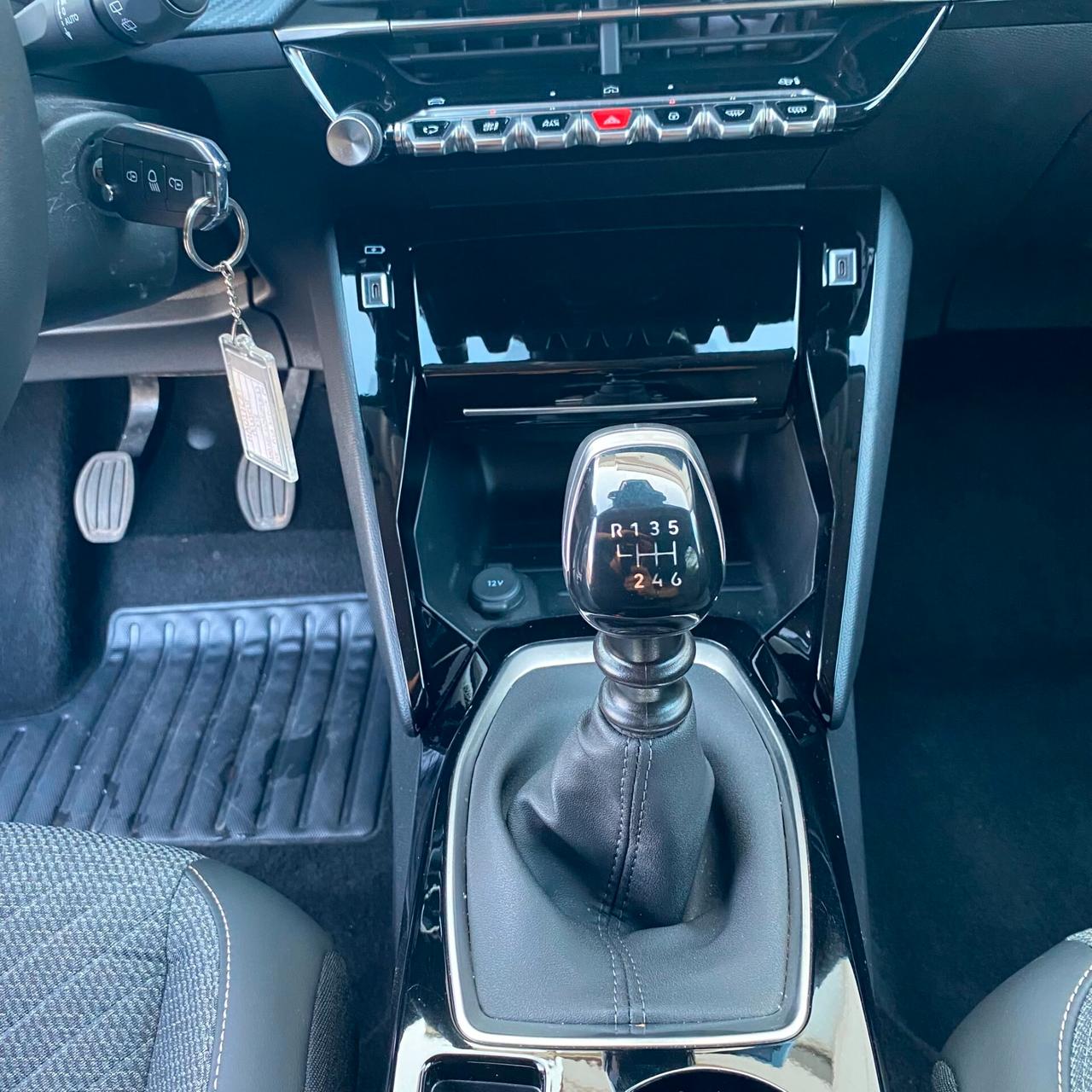 Peugeot 208 1.2 PURETECH ALLURE S&S 100CV