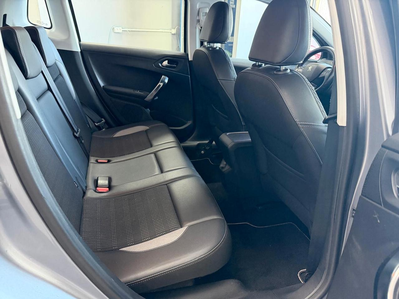 Peugeot 2008 PureTech 82 Access