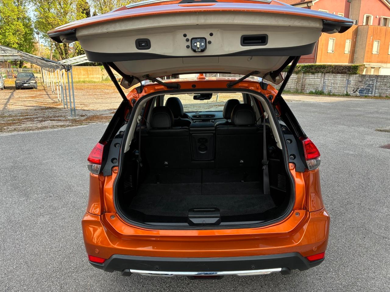 Nissan X-Trail 2.0 4WD Tekna 7 POSTI 4X4