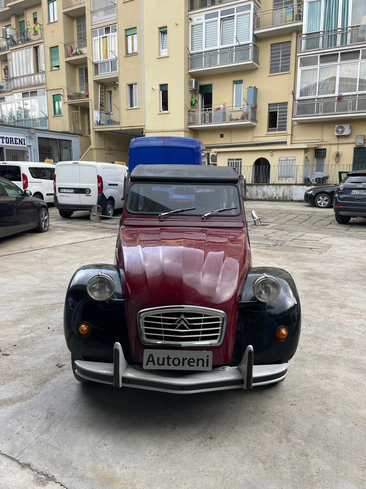 Citroen 2CV CHARLESTON