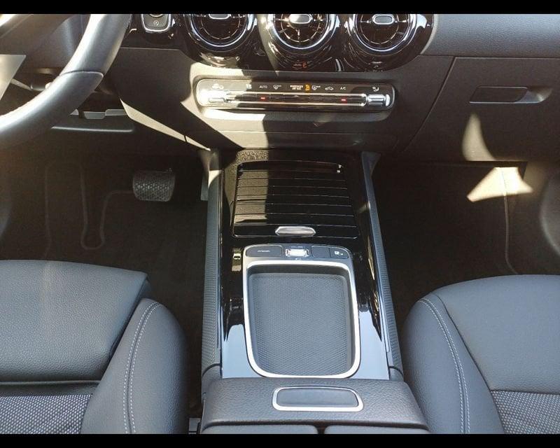 Mercedes-Benz Classe B B 180 d Advanced