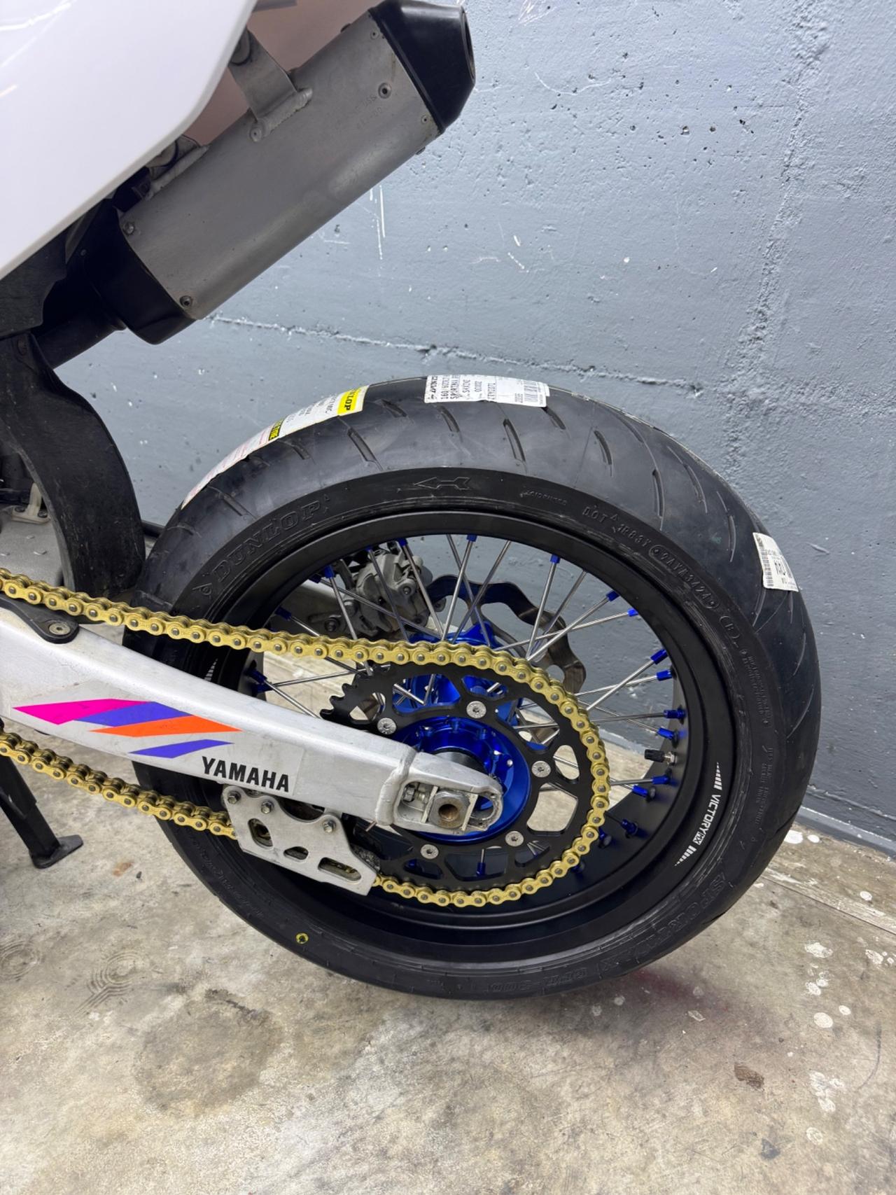 Yamaha YZ 125