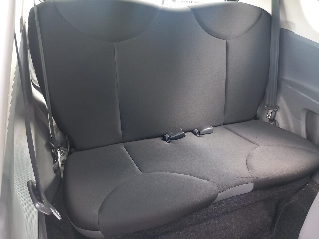 Toyota Aygo 1.0 12V VVT-i 3 porte