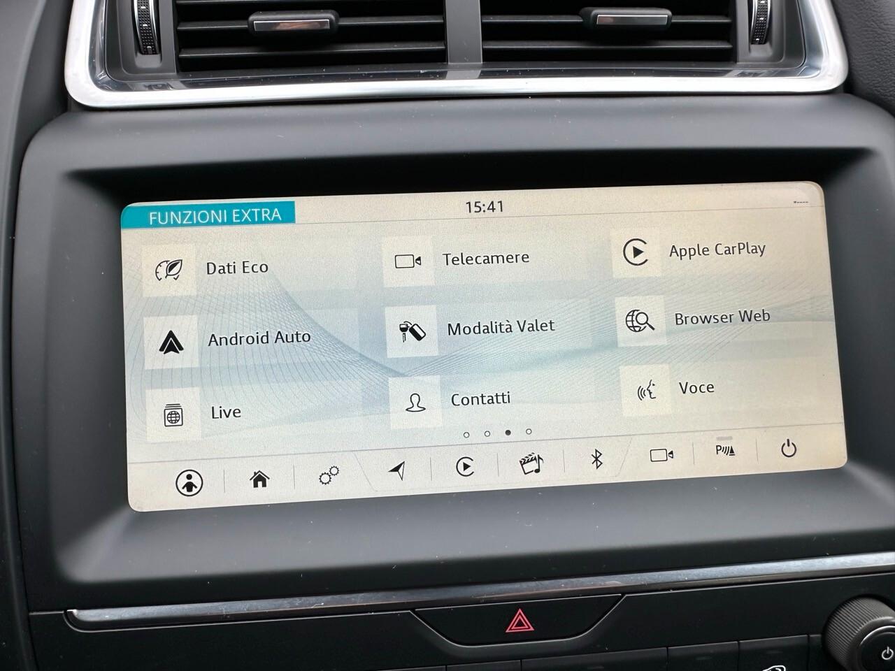 Jaguar E-Pace 2.0D 150 CV AWD aut. R-Dynamic