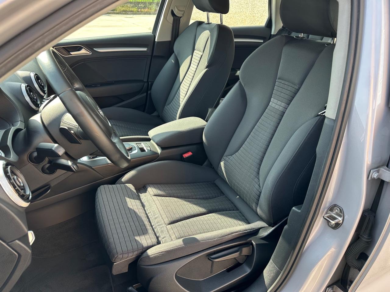 Audi A3 Sedan 1.6 TDI clean diesel S tronic Attraction