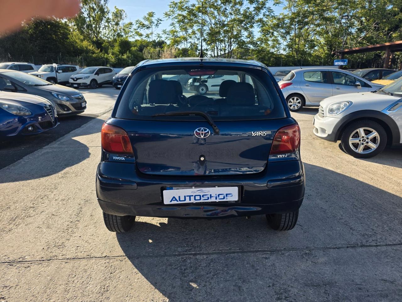 Toyota Yaris 1.0i 16V cat 3 porte Sol