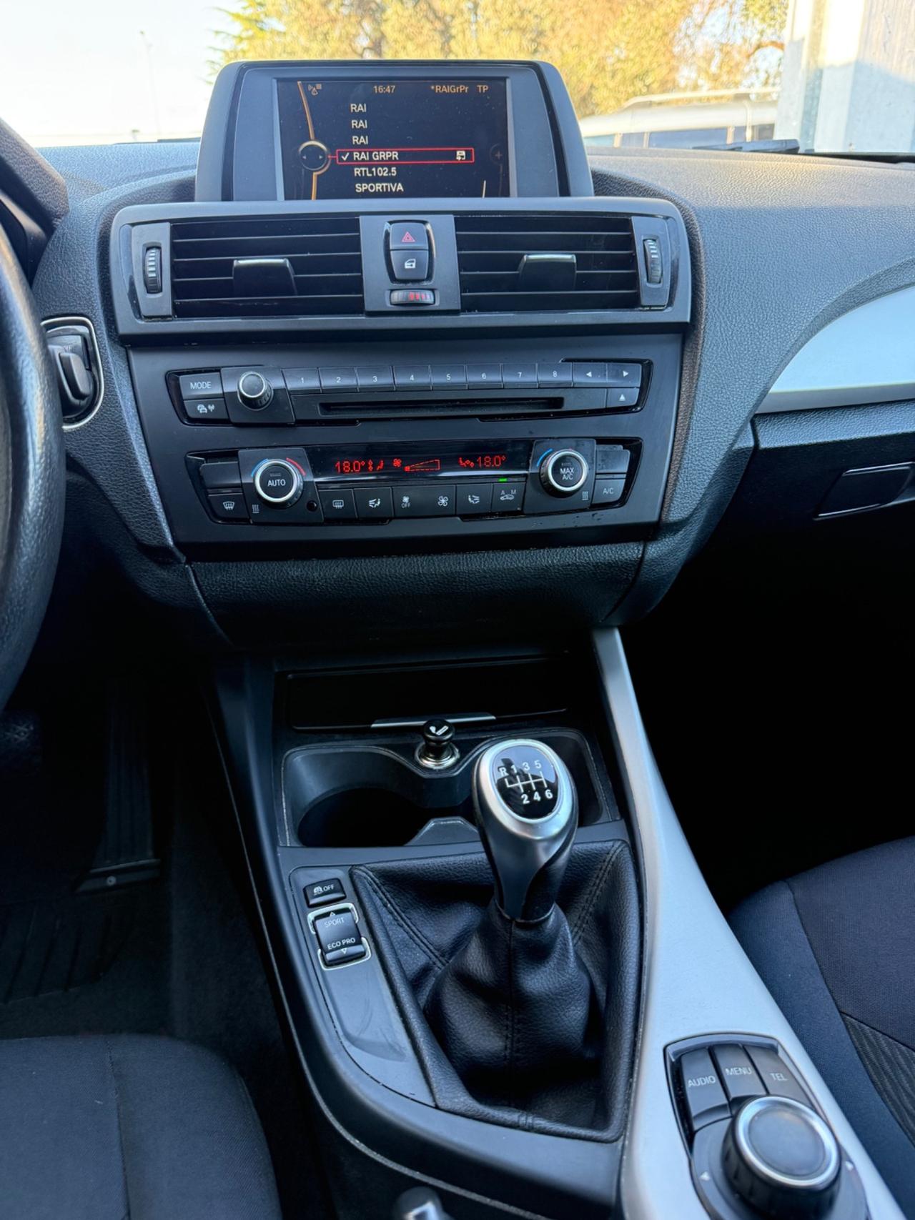 Bmw 118d 5p. Sport,Climatronic bizona,Xeno+Led,cerchi in lega,sensori di parcheggio,ecc.