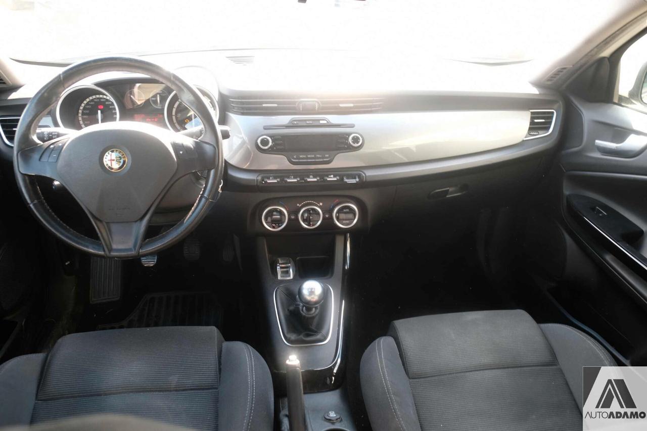Alfa Romeo Giulietta 1.6 JTDm-2 105 CV Distinctive