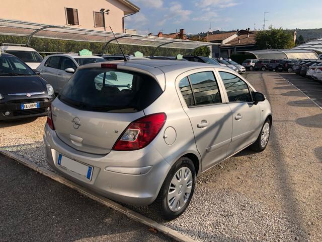 OPEL Corsa 1.2 5 porte Club OK NEOPATENTATI