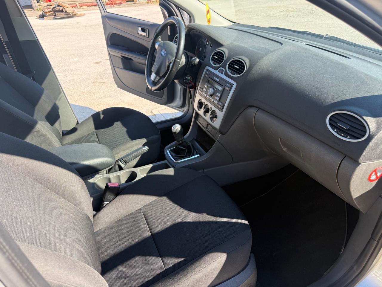 Ford Focus Diesel 1.6 TDCi Neopatentati UNIPROPRIETÀ
