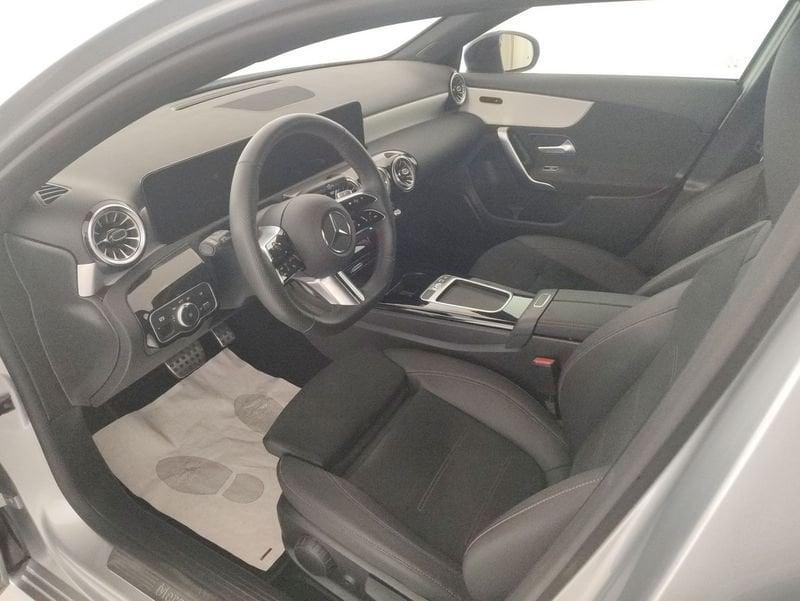 Mercedes-Benz Classe A A 180 d AMG Line Advanced Plus auto
