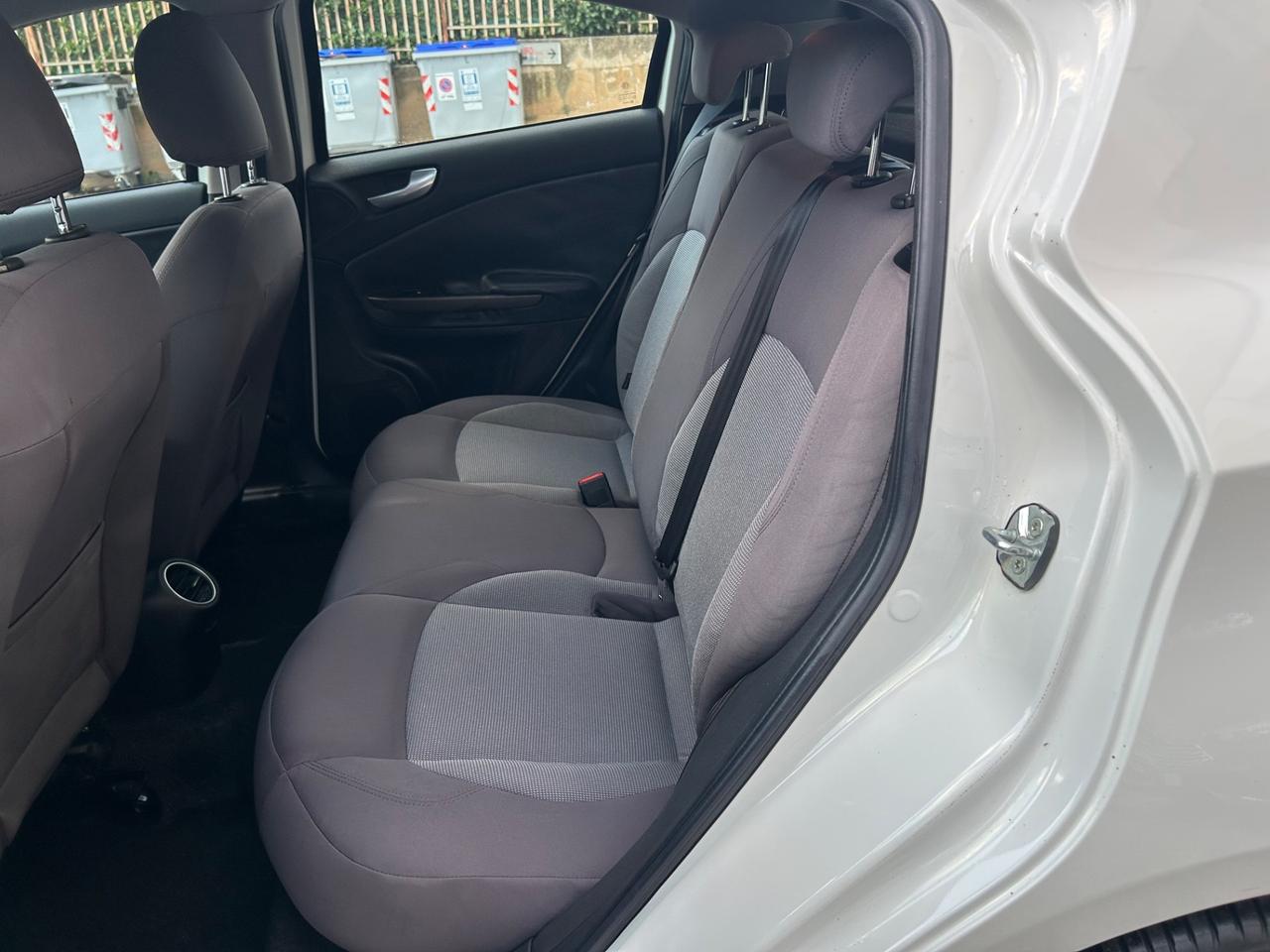 Alfa Romeo Giulietta 1.6 JTDm-2 105 CV Exclusive