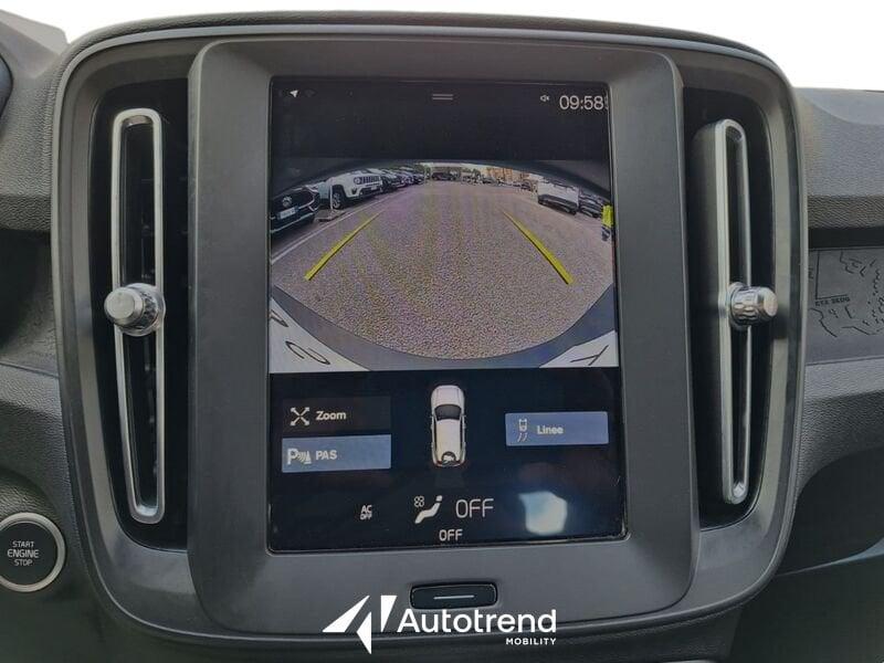 Volvo XC40 D3 150 CV AWD Automatica NAVI LED Business