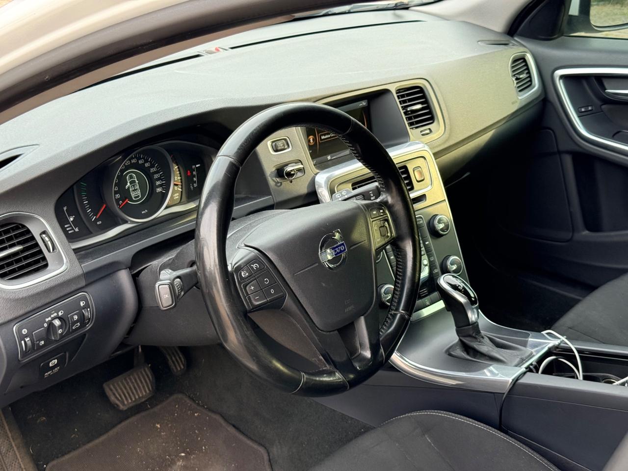 Volvo V60 1.6 diesel 114 cv euro 5B