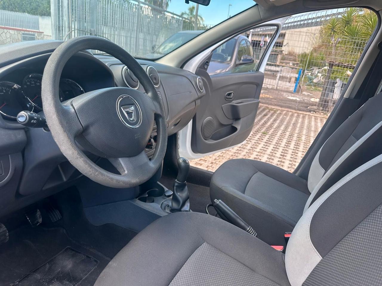 Dacia Sandero 1.2 75CV Ambiance-2014