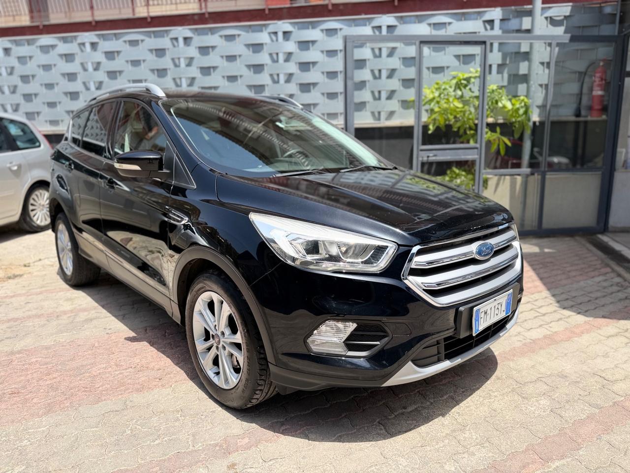 Ford Kuga 1.5 TDCI 120 CV Powershift Titanium 2018
