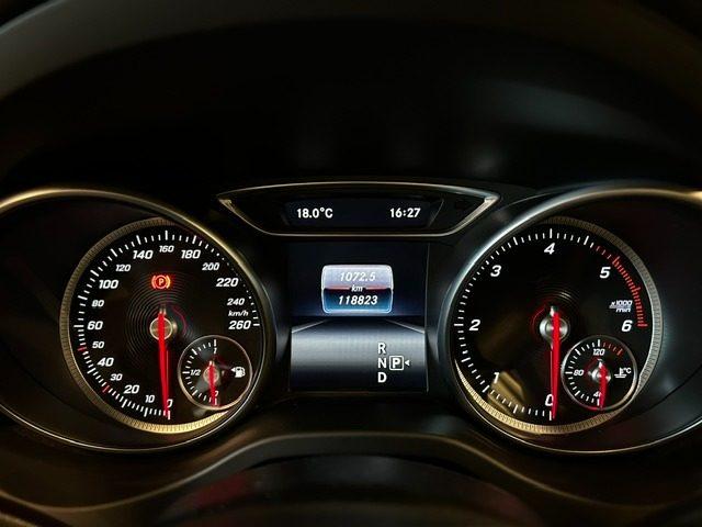 MERCEDES-BENZ CLA 200 d 4Matic Automatic "UNICO PROPRIETARIO"