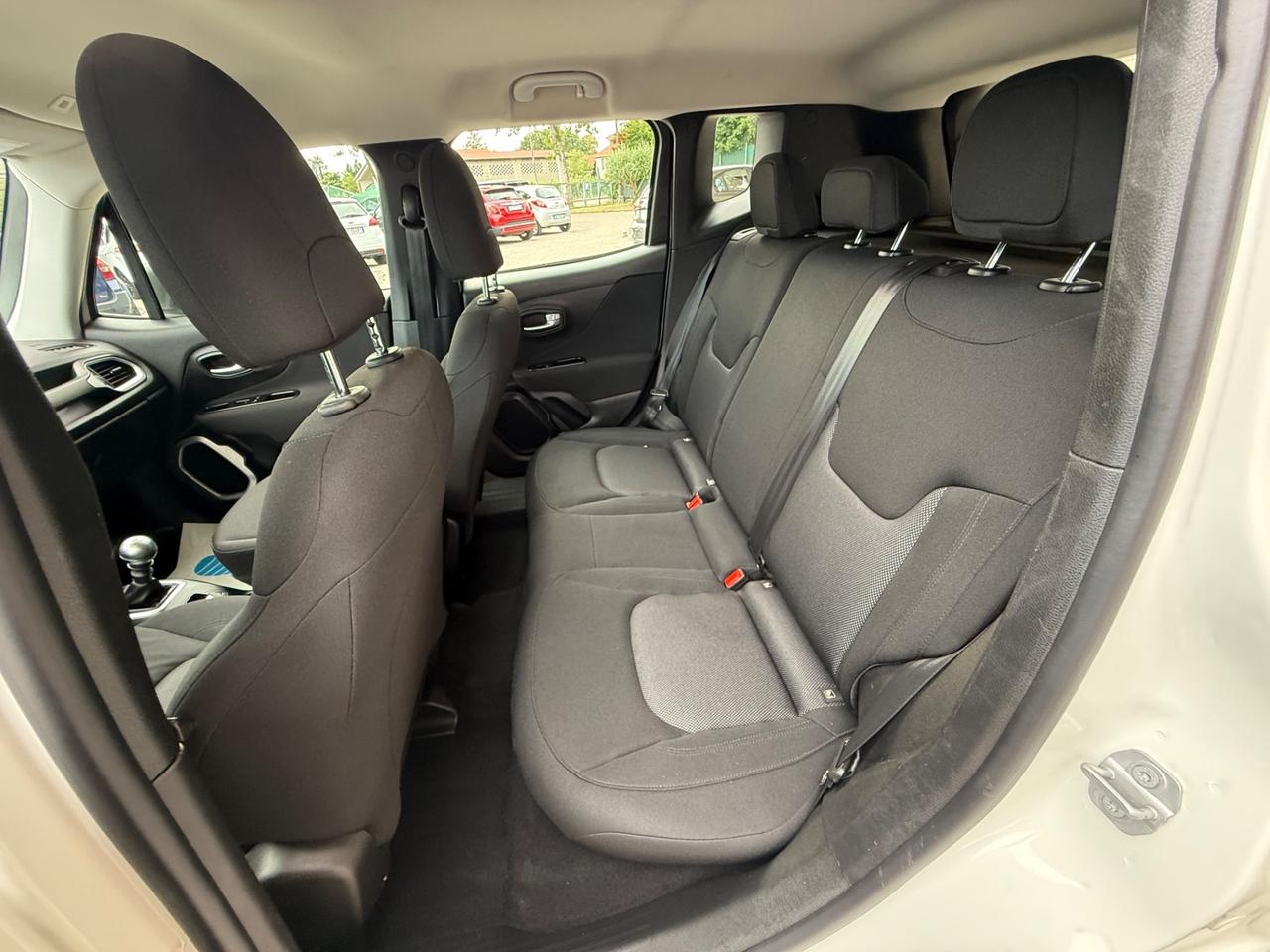 Jeep Renegade -1.0 Benzina 120 cv - Neopatentati