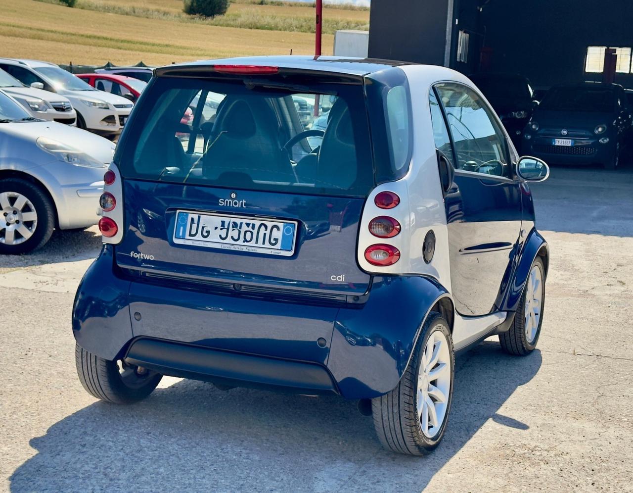 Smart ForTwo 800 coupé pure cdi