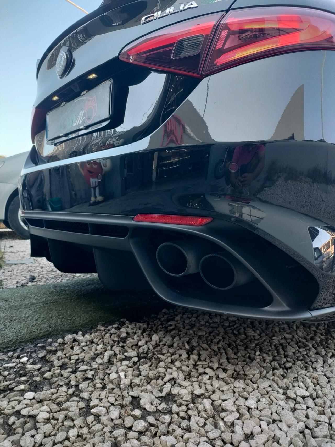 Alfa Romeo Giulia 2.9 T V6 Quadrifoglio