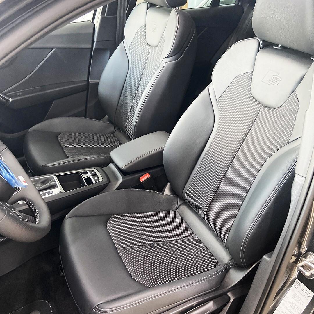Audi Q2 35 TDI S tronic Identity Black tetto apribile