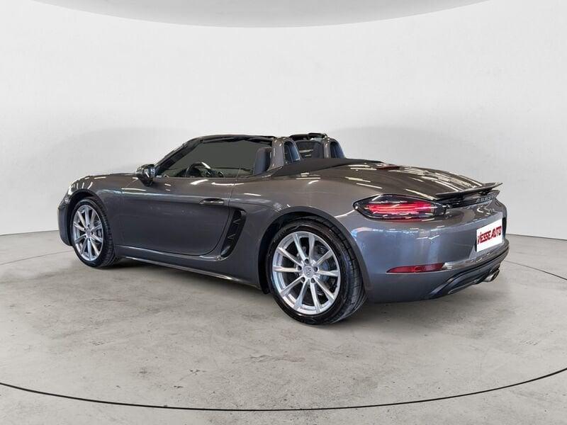 Porsche 718 2.0 Boxster