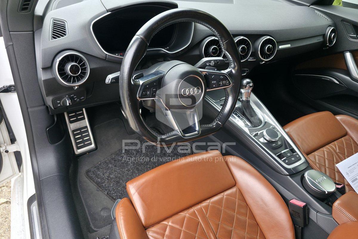 AUDI TT Roadster 2.0 TFSI quattro S tronic S line