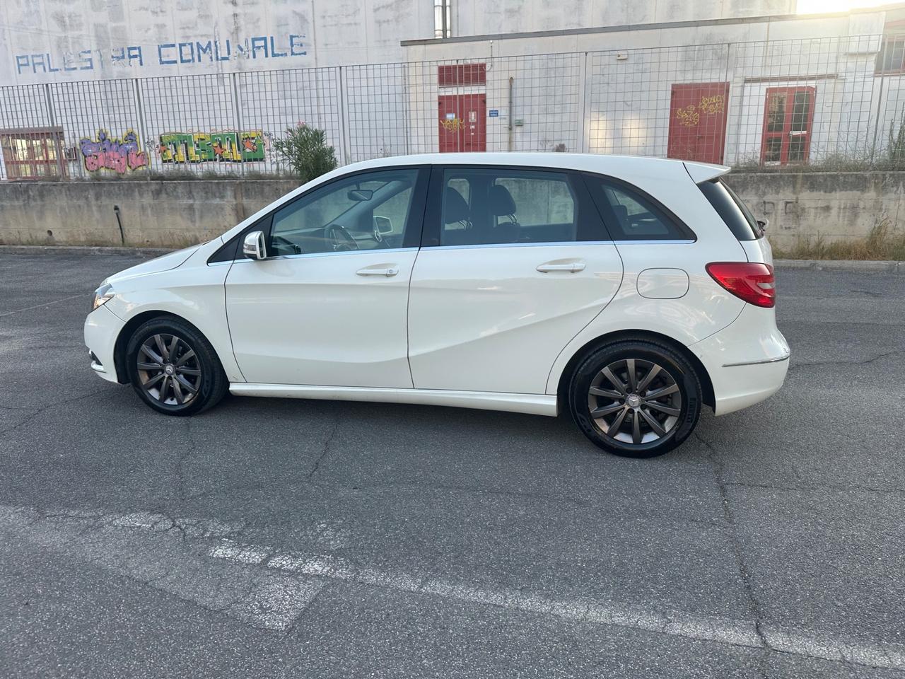 Mercedes-benz B 160 180 CDI Premium