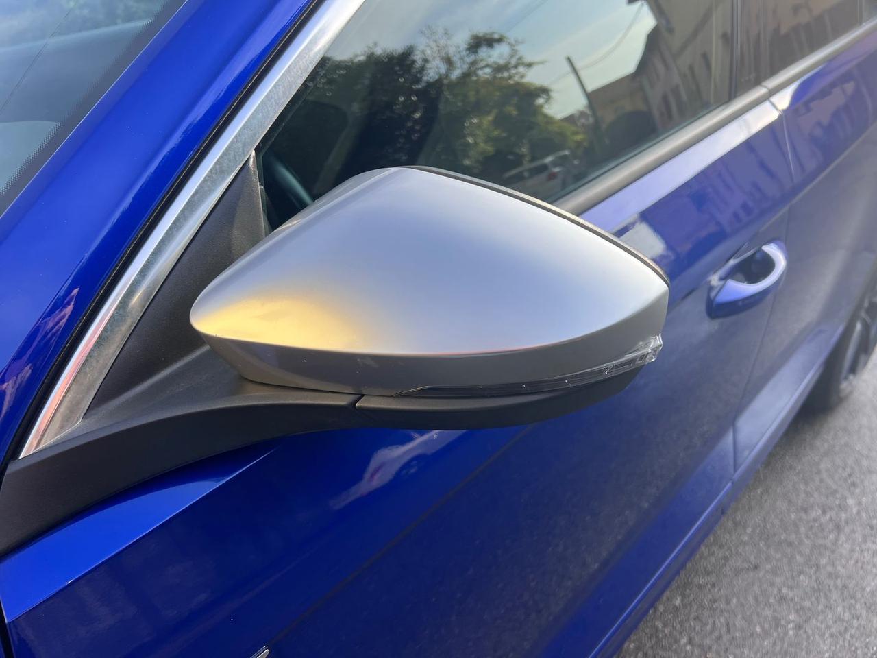 Volkswagen T-Roc 2.0 TSI R R Line #7984