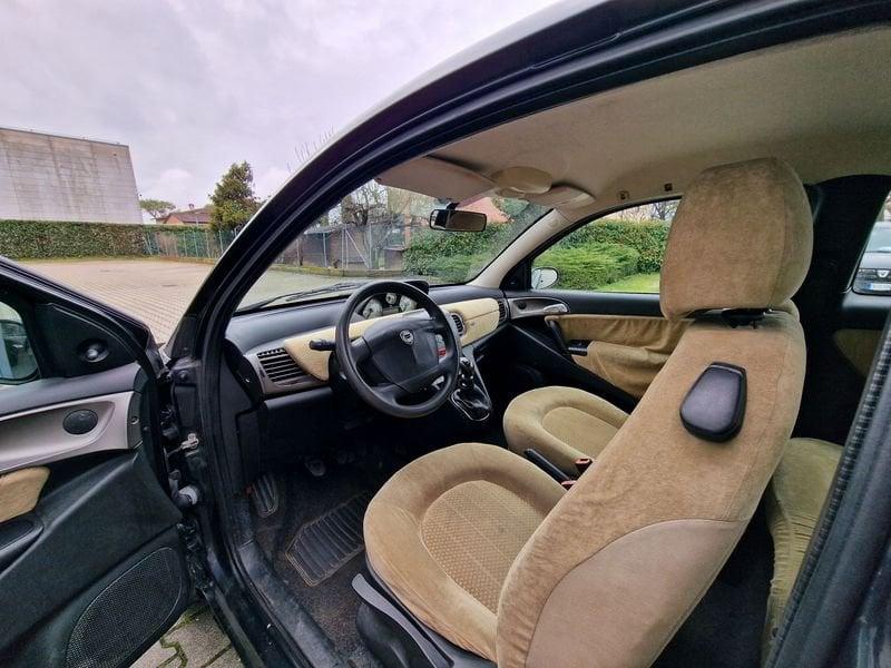 Lancia Ypsilon 1.2 60 CV 3 porte