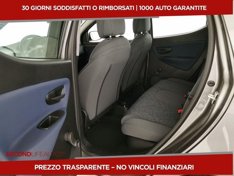 Lancia Ypsilon 1.0 firefly hybrid Gold s&s 70cv 5p.ti