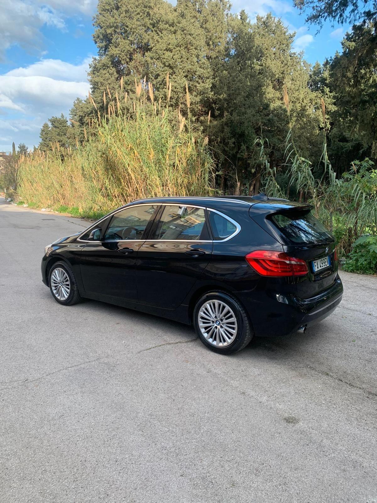 Bmw 218 220d xDrive Coupé Advantage