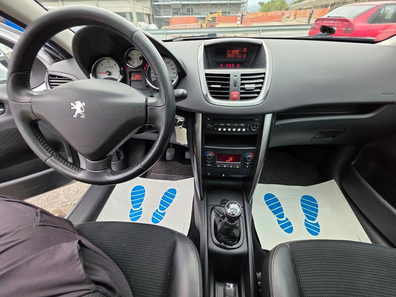 Peugeot 207 1.6 8V HDi 93CV 5p. Allure