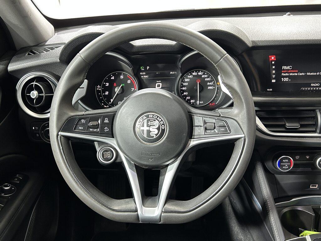 Alfa Romeo Stelvio 2.0 t B-Tech Q4 200cv auto