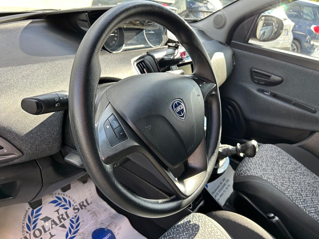 Lancia Ypsilon 1.2 GPL DI SERIE “ Neopatentati “