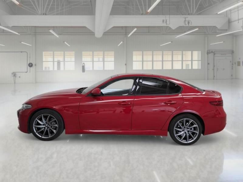 Alfa Romeo Giulia 2.0 Turbo Sprint AT8