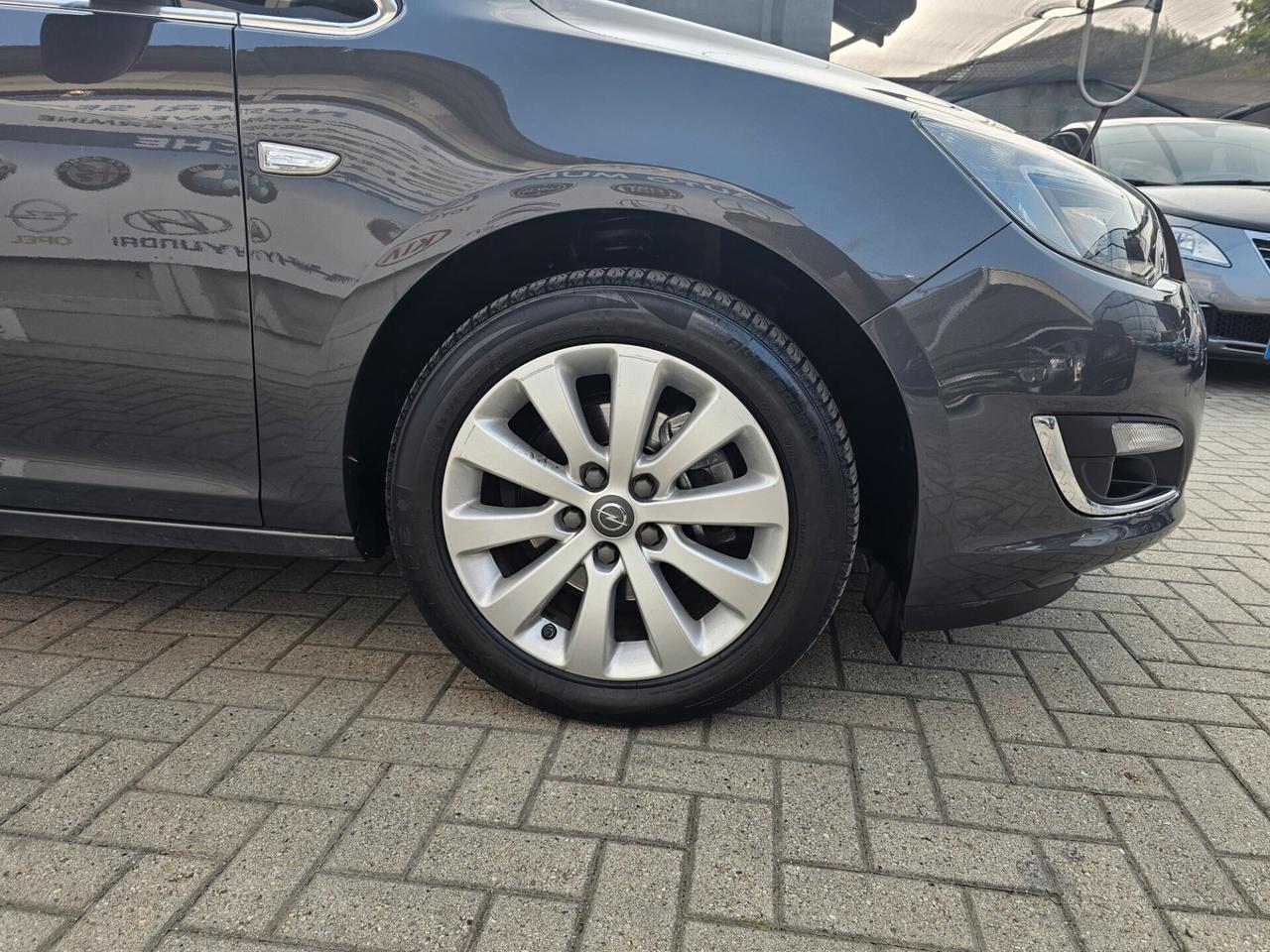 Opel Astra 1.6 CDTI EcoFLEX S&S Sports Tourer Cosmo