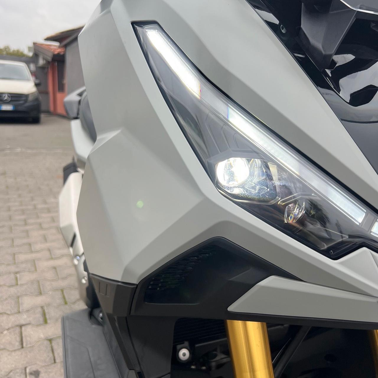 Honda X-ADV 750 SPORT