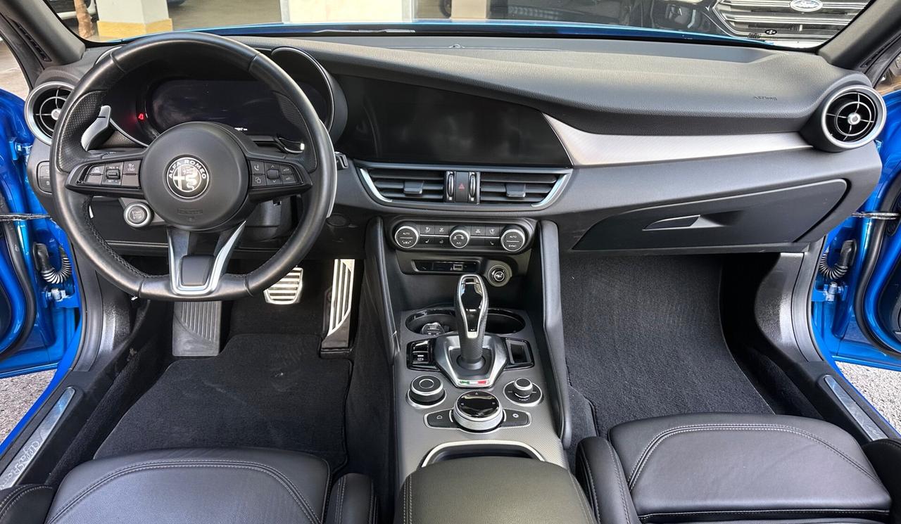 Alfa Romeo Giulia 2.2 TD 210cv AT8 Q4 Veloce