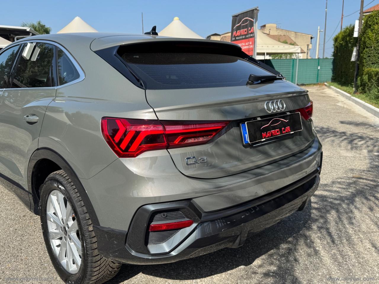 AUDI Q3 SPB 35 TDI S tronic Business Plus