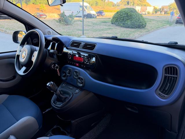 FIAT Panda 1.2 LOUNGE+TELEFONO+VOLANTE MULTIFUNZIONE+5POSTI