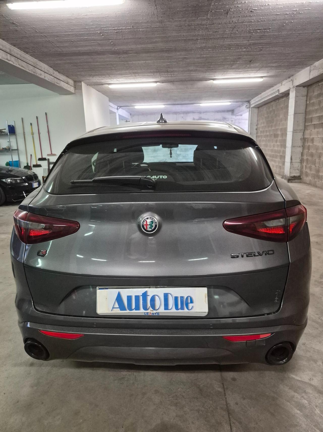Alfa Romeo Stelvio 2.2 Turbodiesel 210 CV AT8 Q4 Veloce