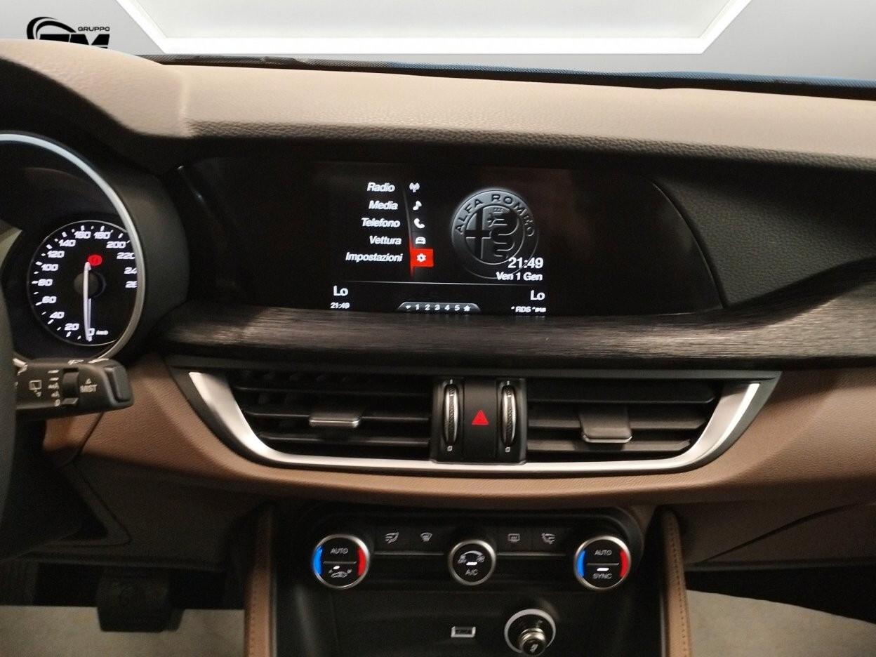 Alfa Romeo Stelvio 2.2 Turbodiesel 190 CV AT8 Q4 Executive