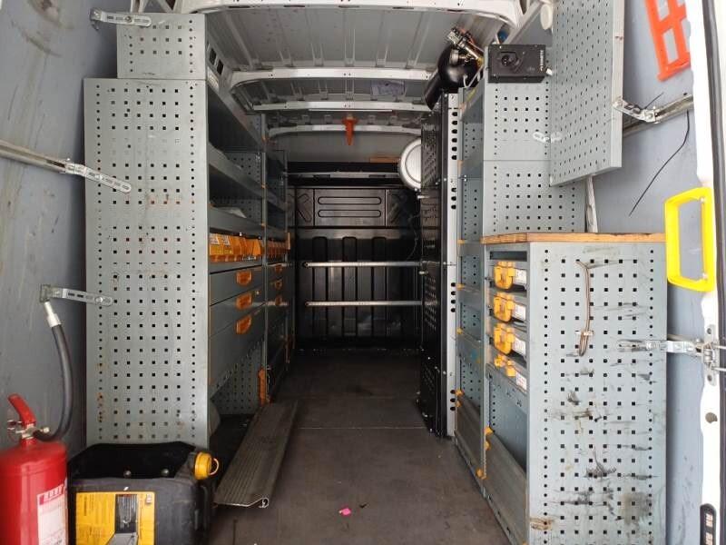 IVECO DAILY 35S14 CON GRUPPO E COMPRESSORE