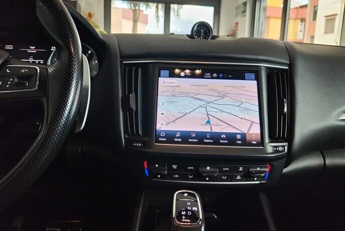 Maserati Levante V6 AWD Gransport 350 cv