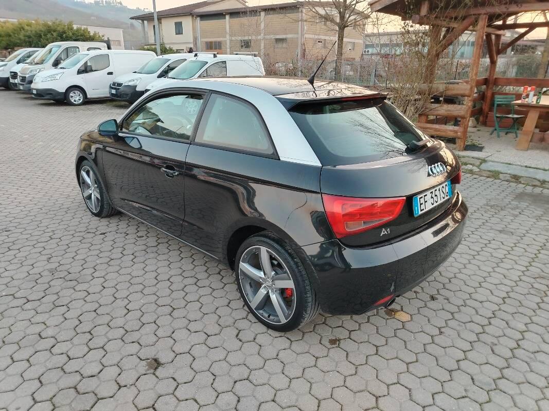 Audi A1 1.2 tfsi Attraction c clima