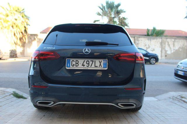 MERCEDES-BENZ B 180 d Automatic Premium